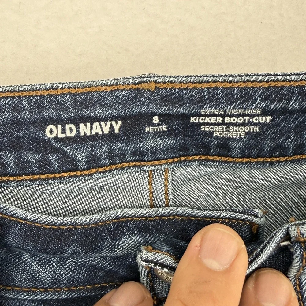 Old Navy Kicker Bootcut Jeans Womens 8 Petite Blue Rinse High Rise Stretch Denim